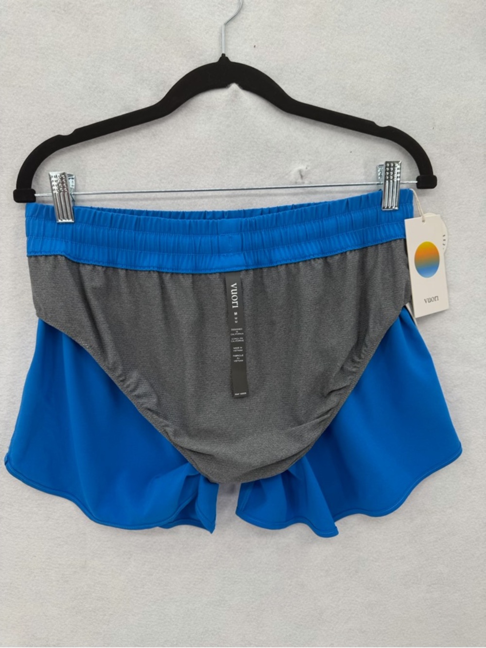 NWT Vuori Women’s Clementine 2.0 Short 4” Regatta Blue Size Medium VW3163 - Picture 10 of 13
